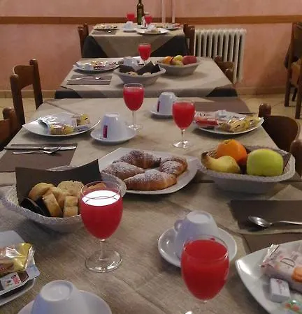 Boccaccio Hotel 2*